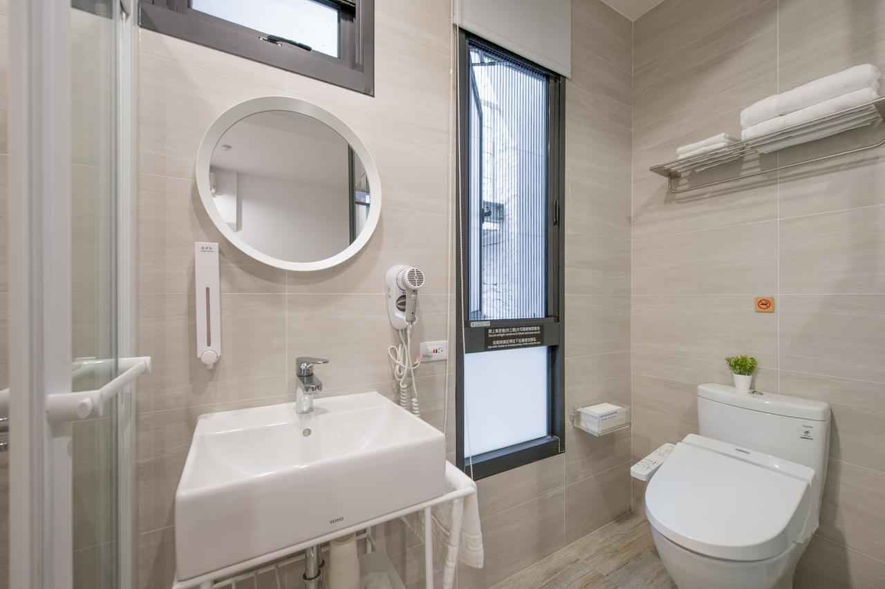 Ox Suites Kaohsiung Exterior foto